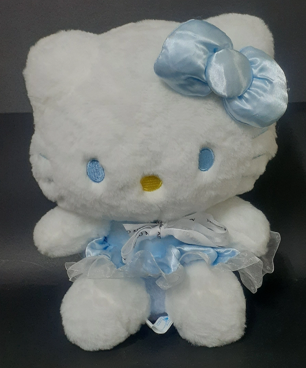 🎀 Peluche Hello Kitty Elegante en Azul 🎀